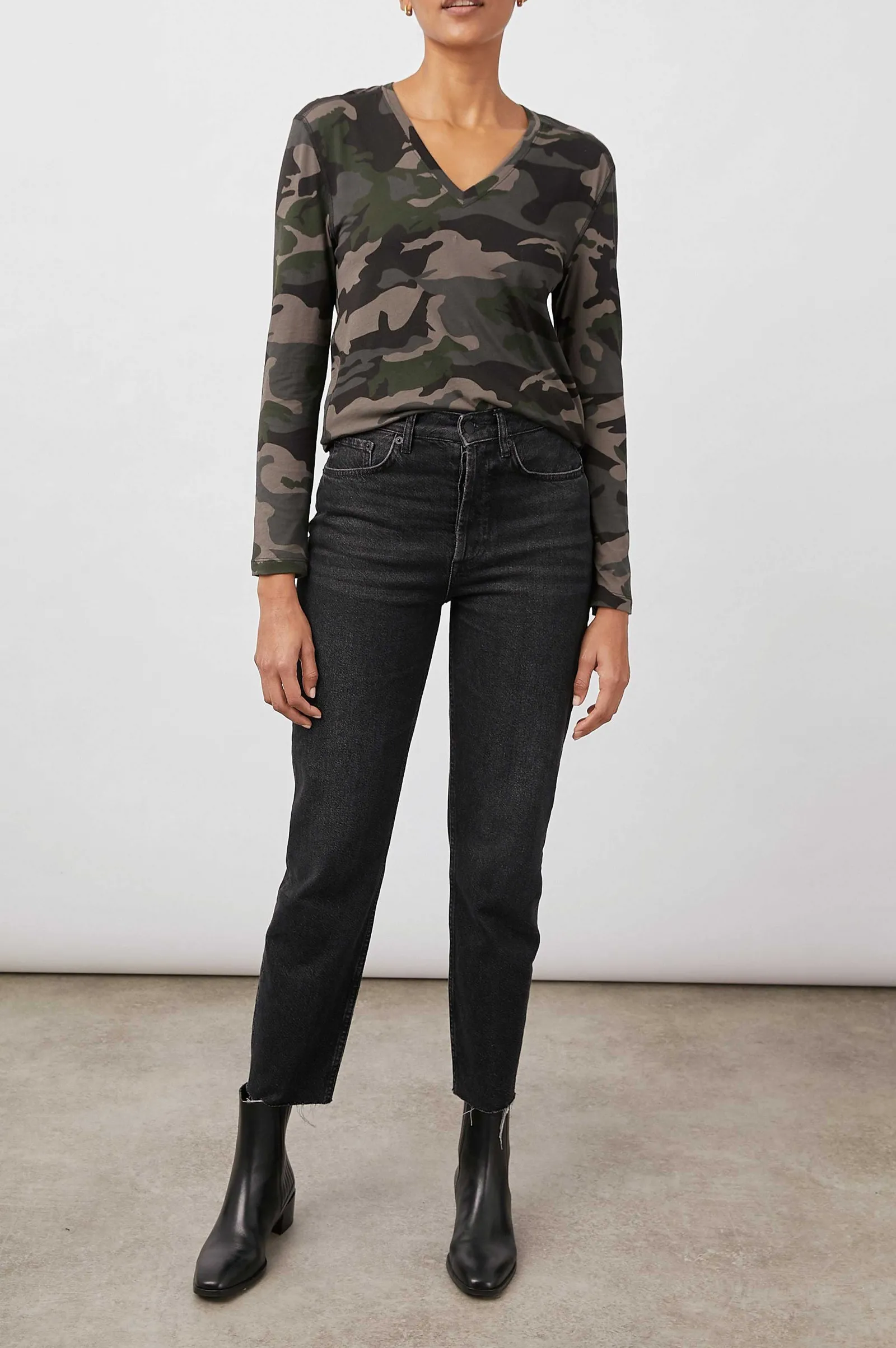 Vrouwen Rails Het Sami V T-Shirt Met Lange Mouwen - Bos Camo