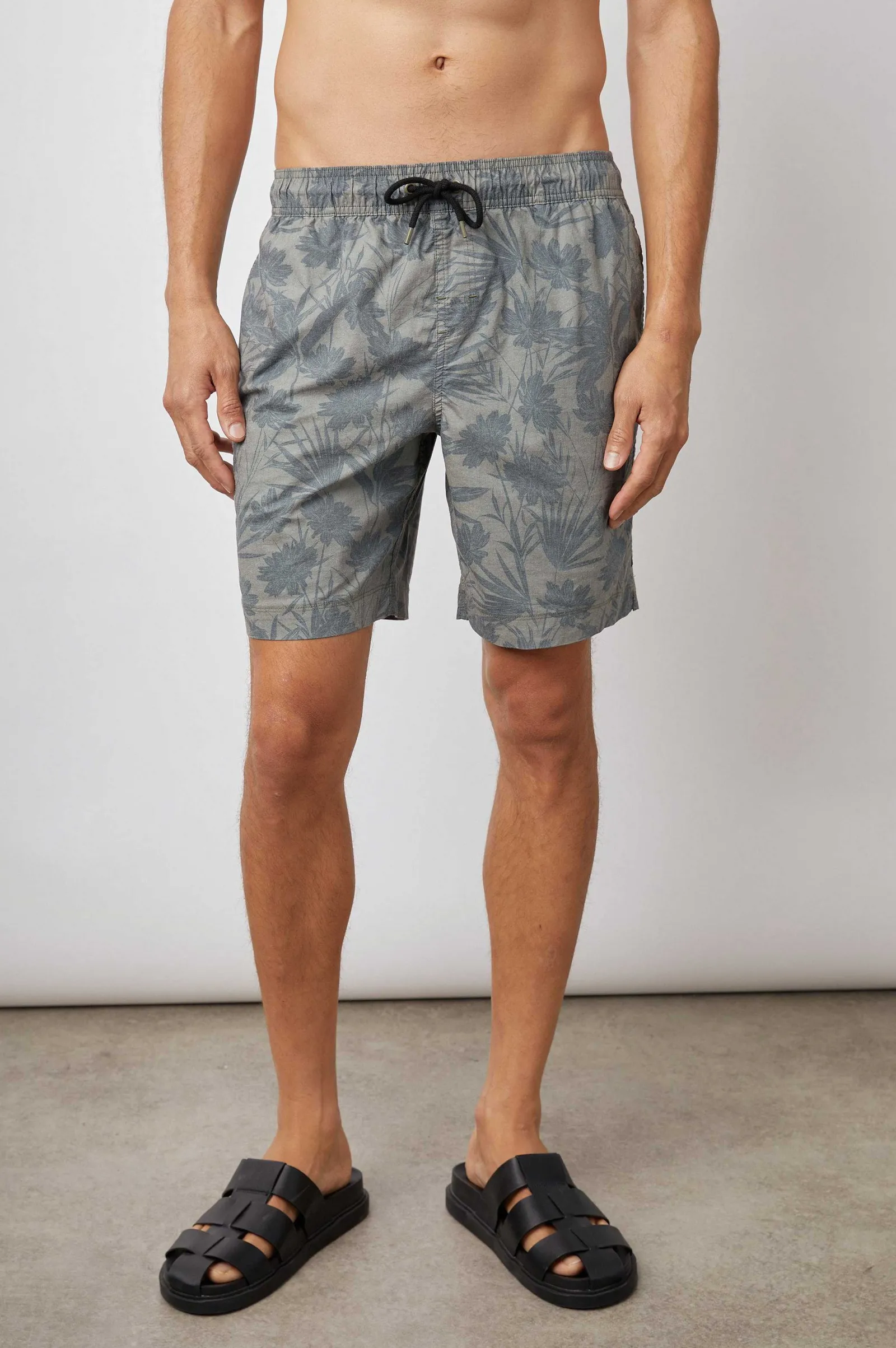 Heren Rails Kian Zwem Kort - Jungle Foliage Olijf