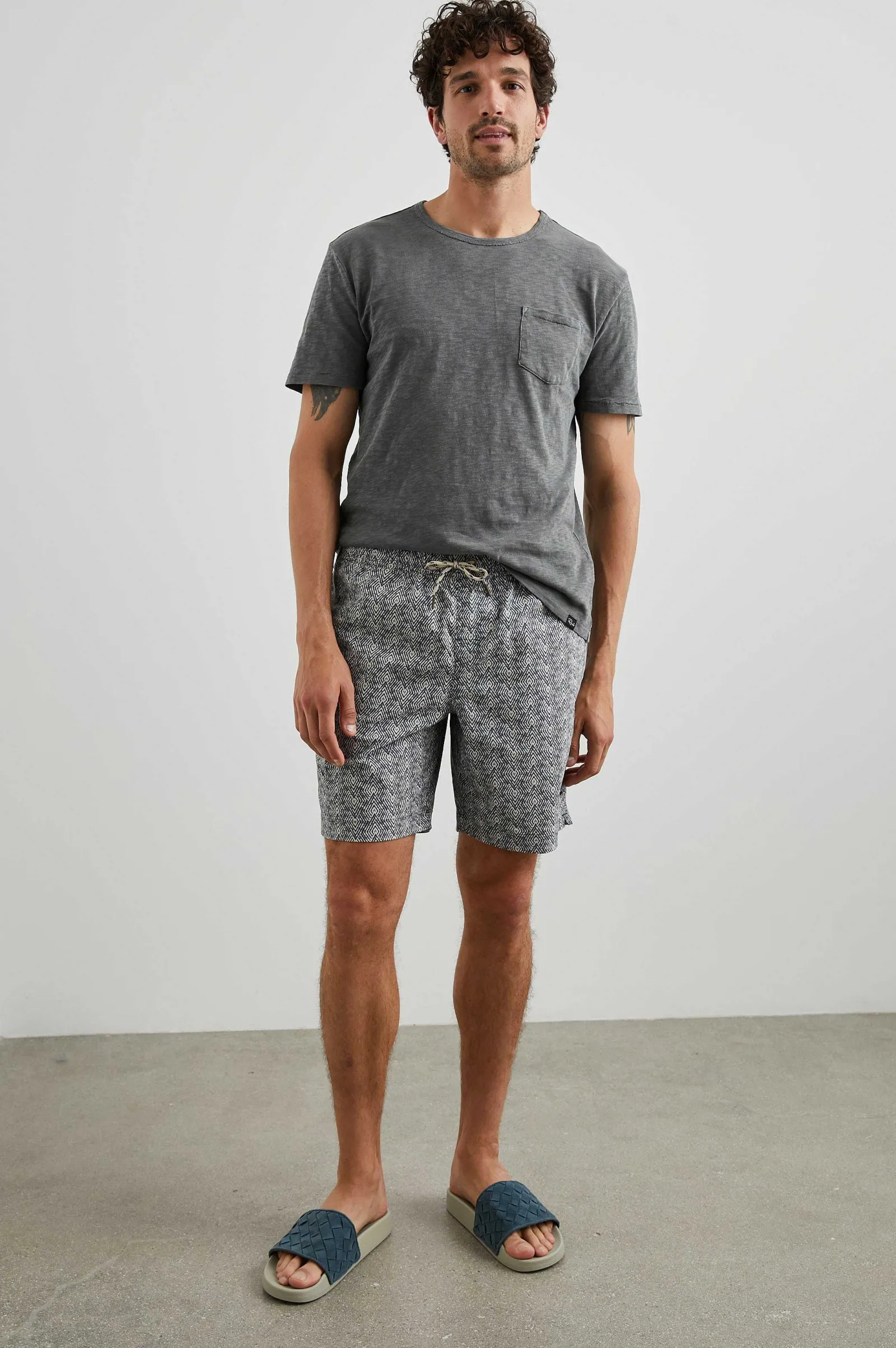 Heren Rails Kian Zwem Kort - Tribal Batik Celestial