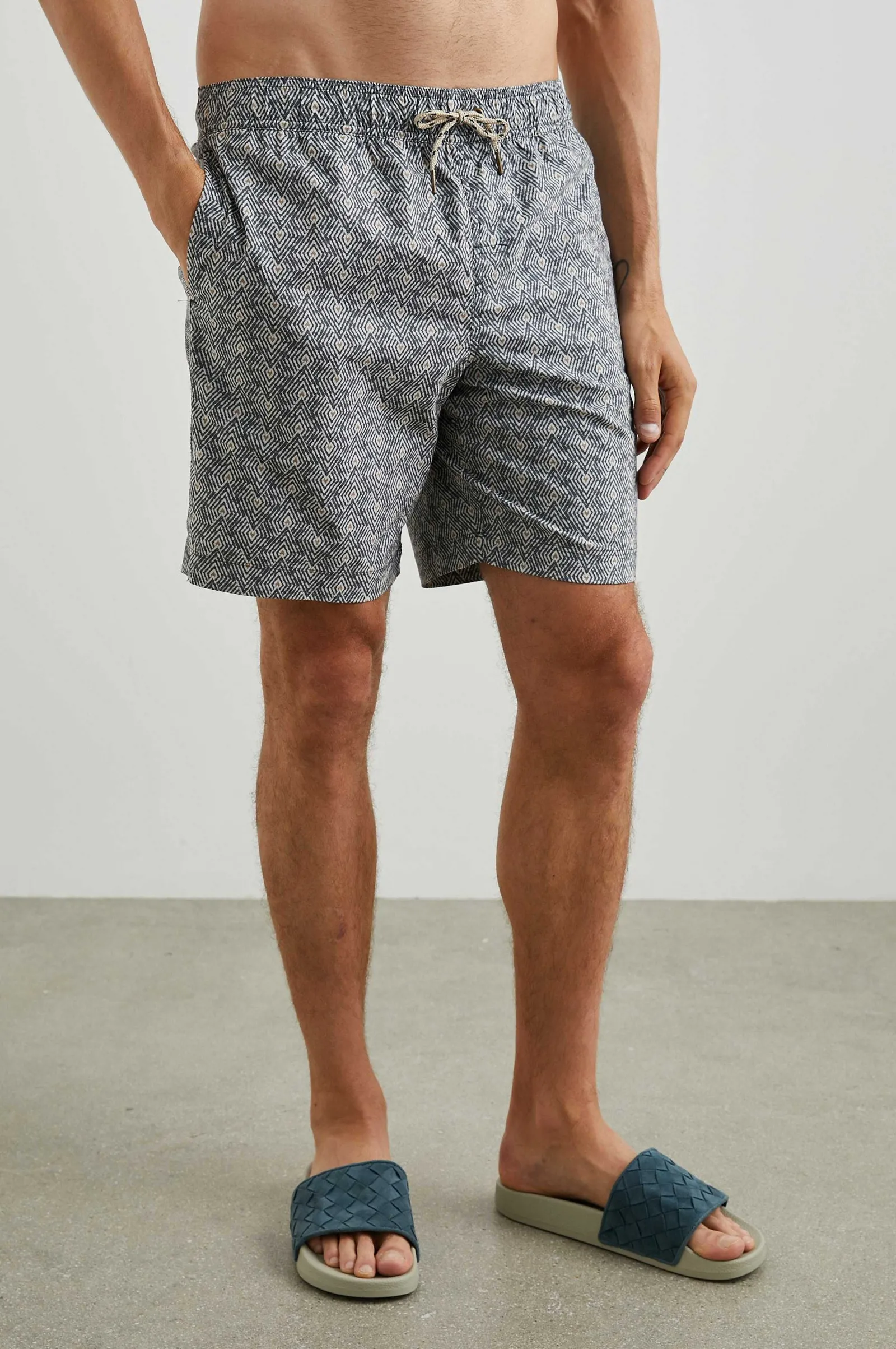 Heren Rails Kian Zwem Kort - Tribal Batik Celestial